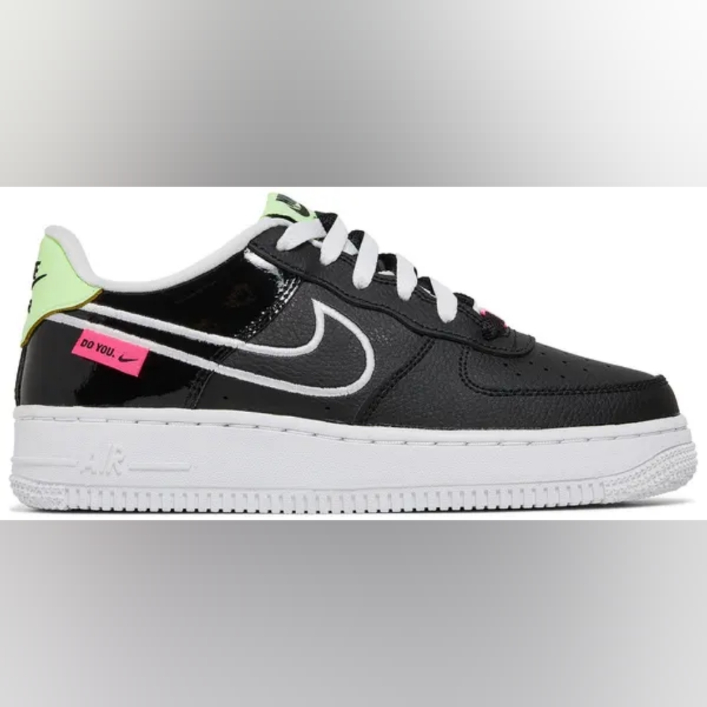 Black And White Sneakers With Green Accents